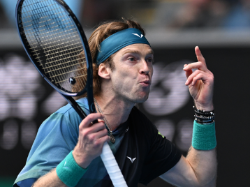 也是对所有 也是对所有