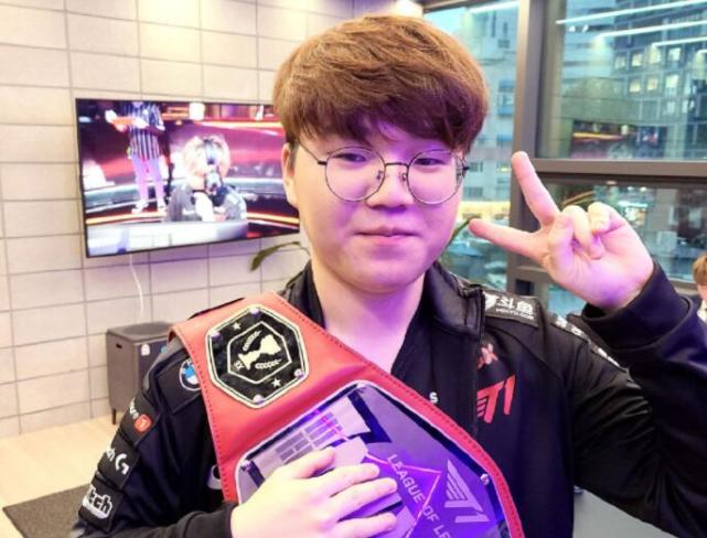 未能完全展 未能完全展